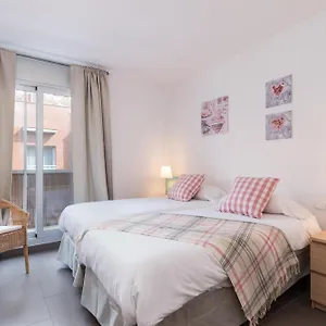 Apartment Cornellalux 2, Cornellà de Llobregat